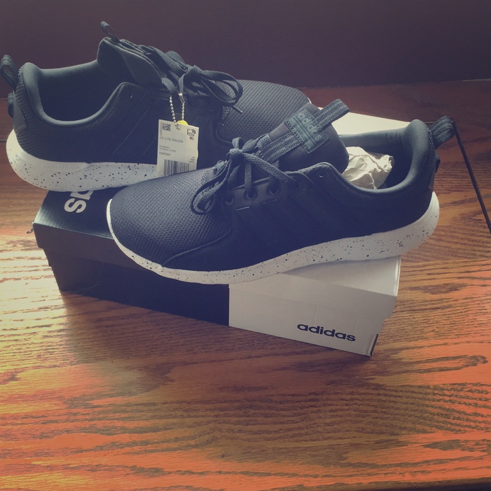 Mens Adidas Sneakers 10.5